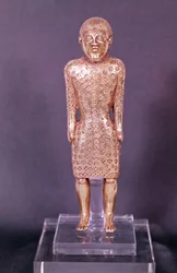 Statuette eines Mannes, aus Le Mans, 475-300 v. Chr. (Gold)